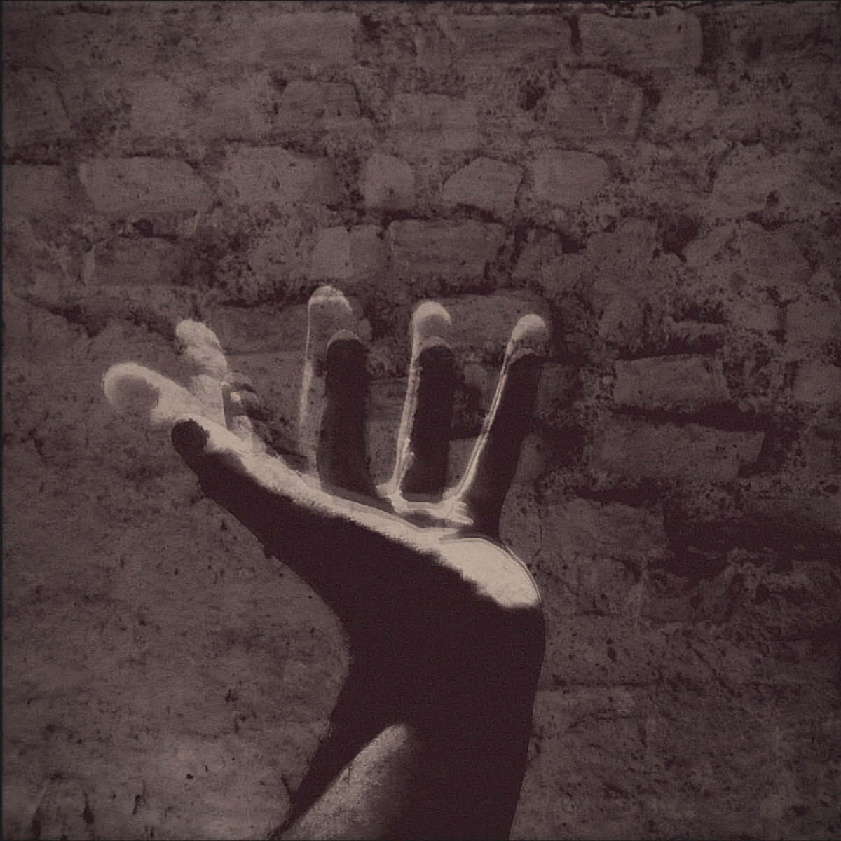 Sous Lex Yeux Du Soleil