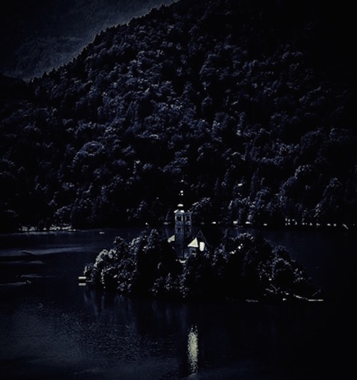 Of Wolves And Flittermice