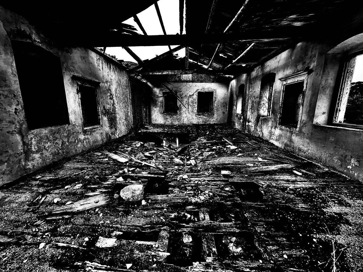 Brudd på retningslinjene for innhold