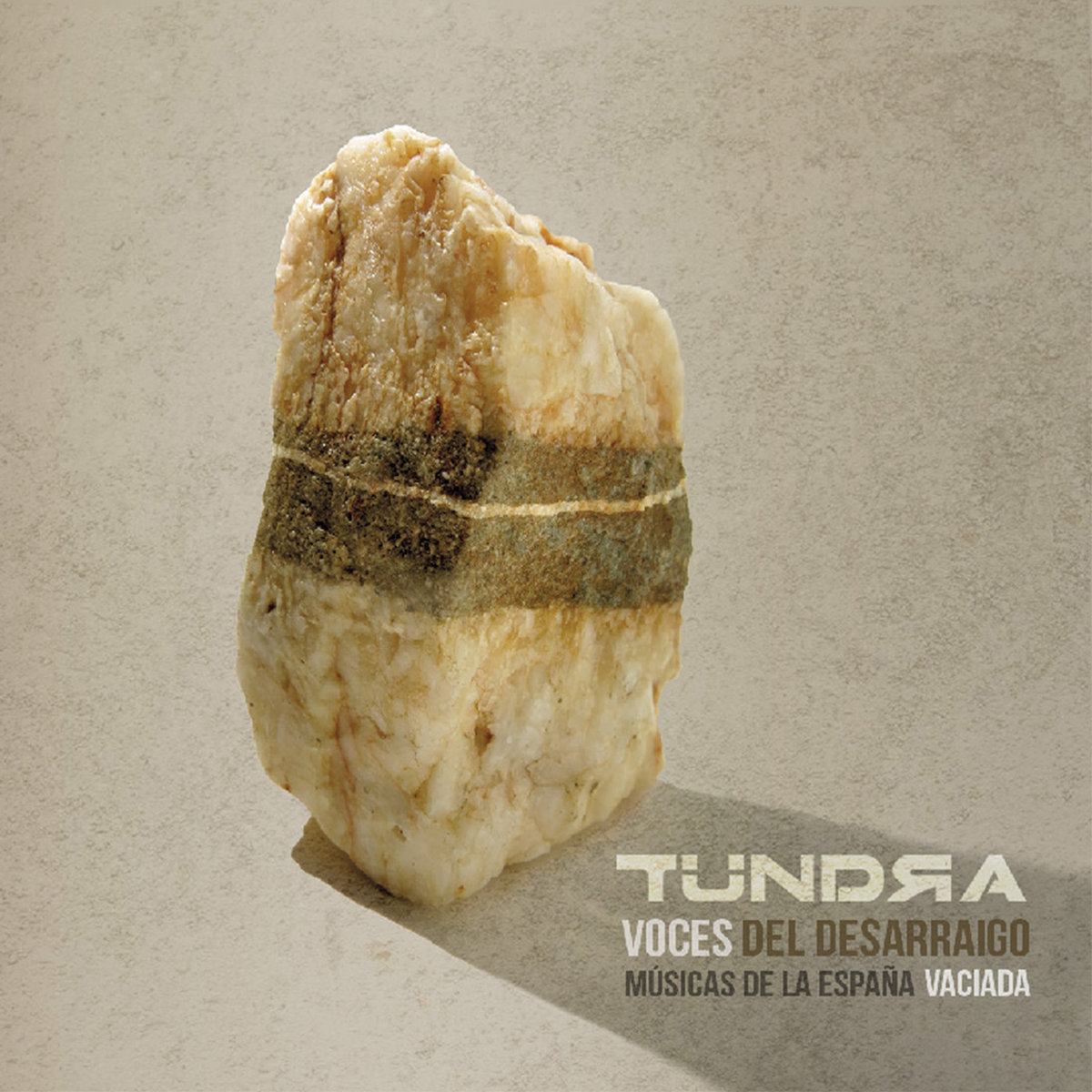 VOCES DEL DESARRAIGO - Voices of the uprooting