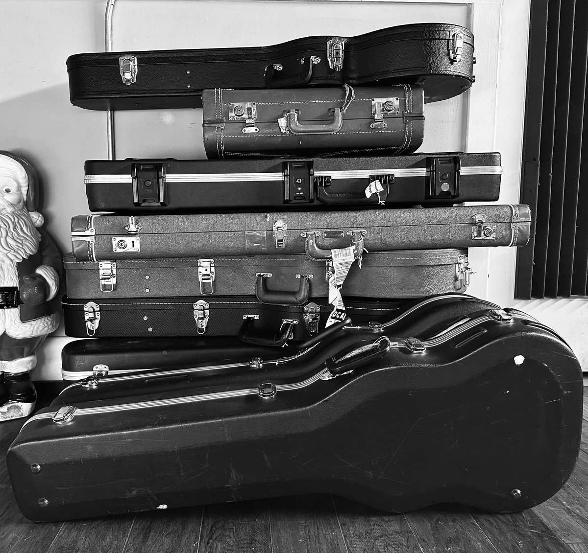 Positive Outlook - Live (Placeholder)