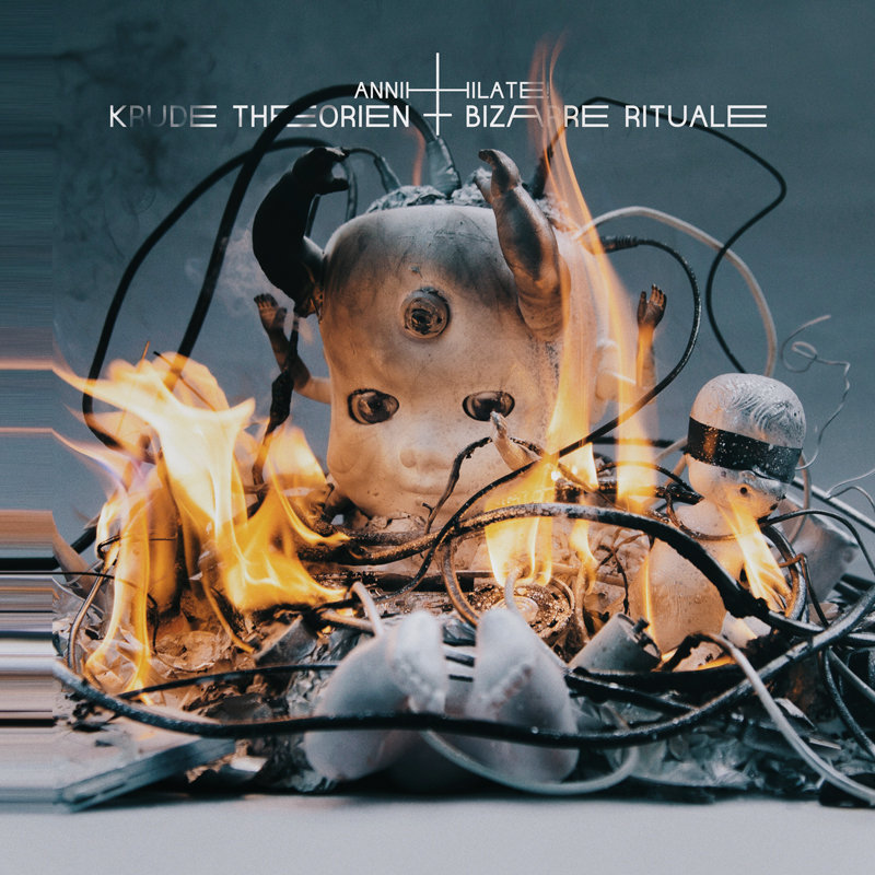 KRUDE THEORIEN & BIZARRE RITUALE