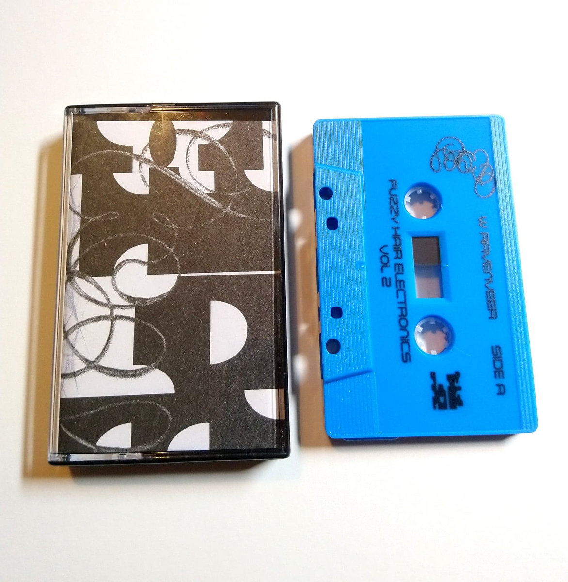 KRM32 - W. Ravenveer – Fuzzy Hair Electronics Vol. 2