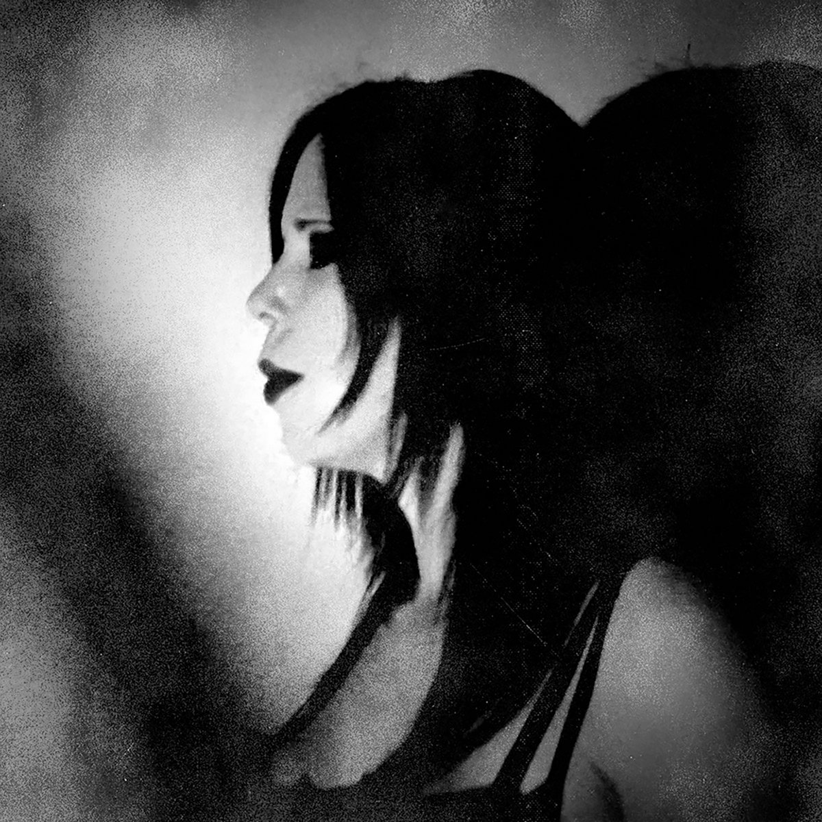 Living For The Sound (Maxi Single)