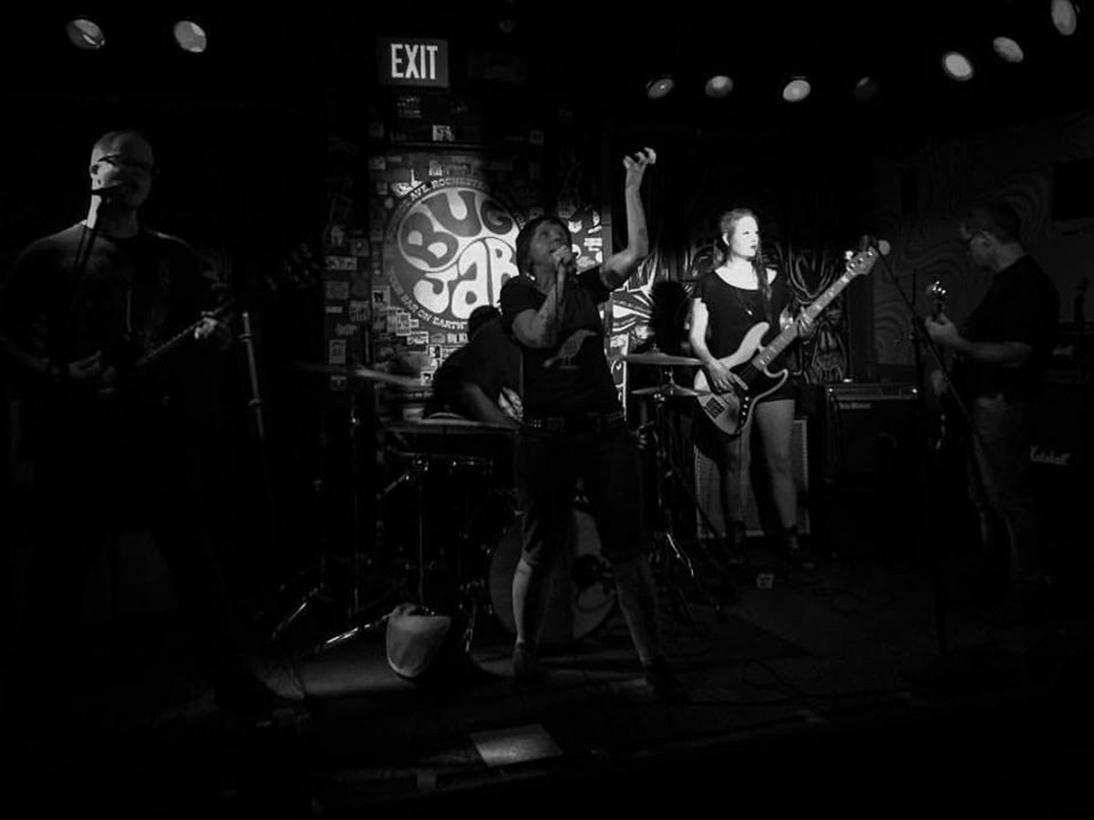 Shadow and Claw Live