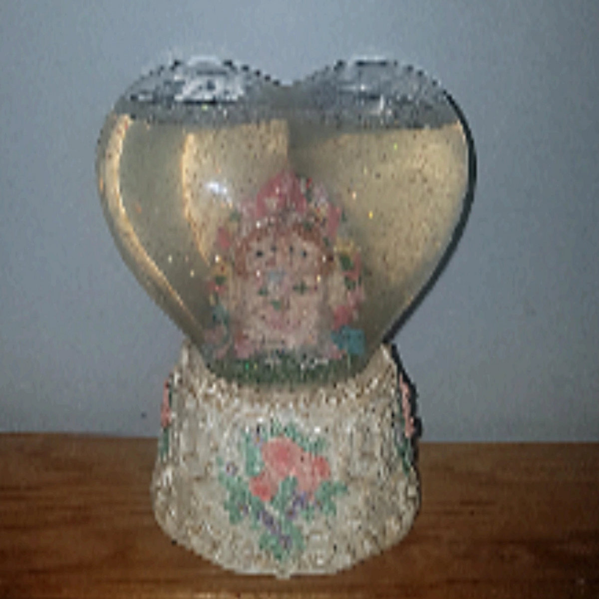 porcelain doll (noise)