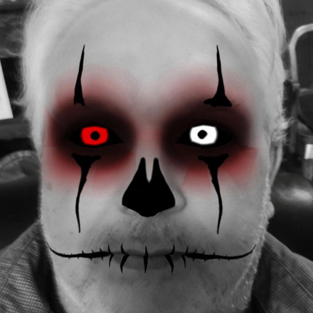 Looney Bin with Dead_Figures